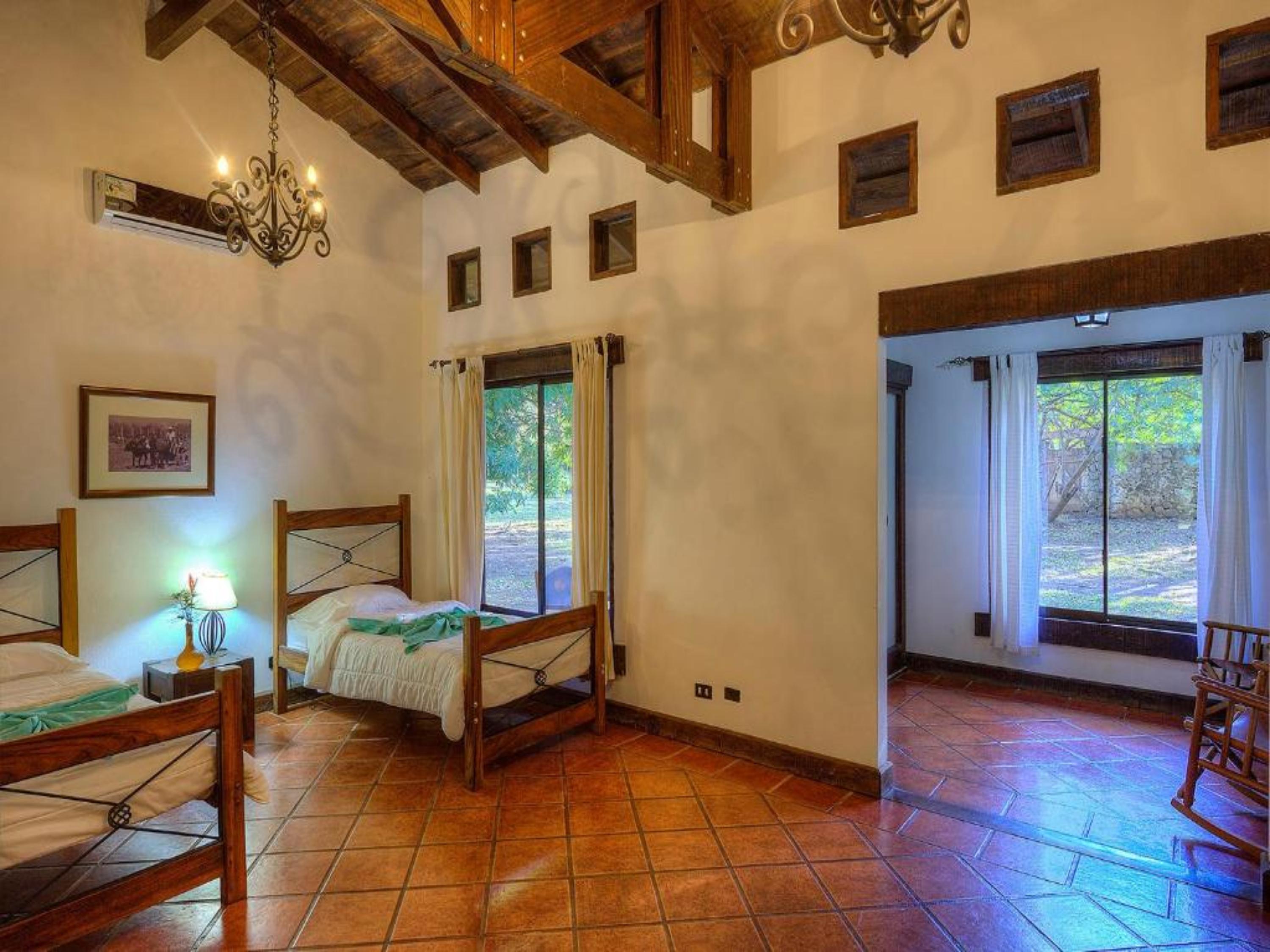 Hacienda La Pacifica Eco-Lodge Cañas Buitenkant foto