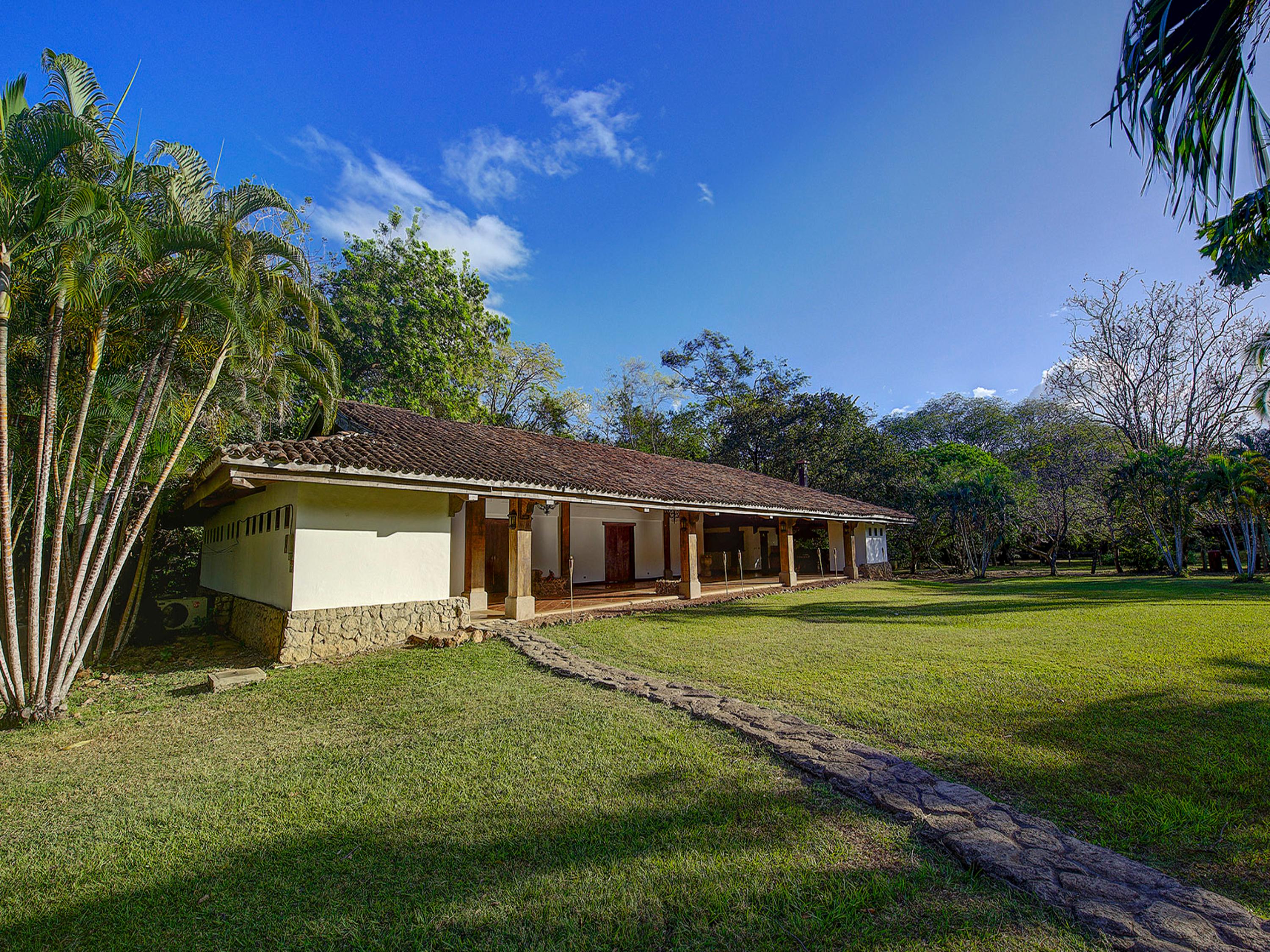 Hacienda La Pacifica Eco-Lodge Cañas Buitenkant foto