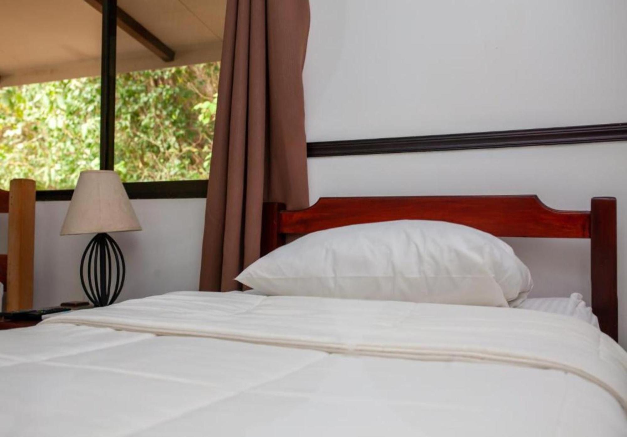 Hacienda La Pacifica Eco-Lodge Cañas Kamer foto
