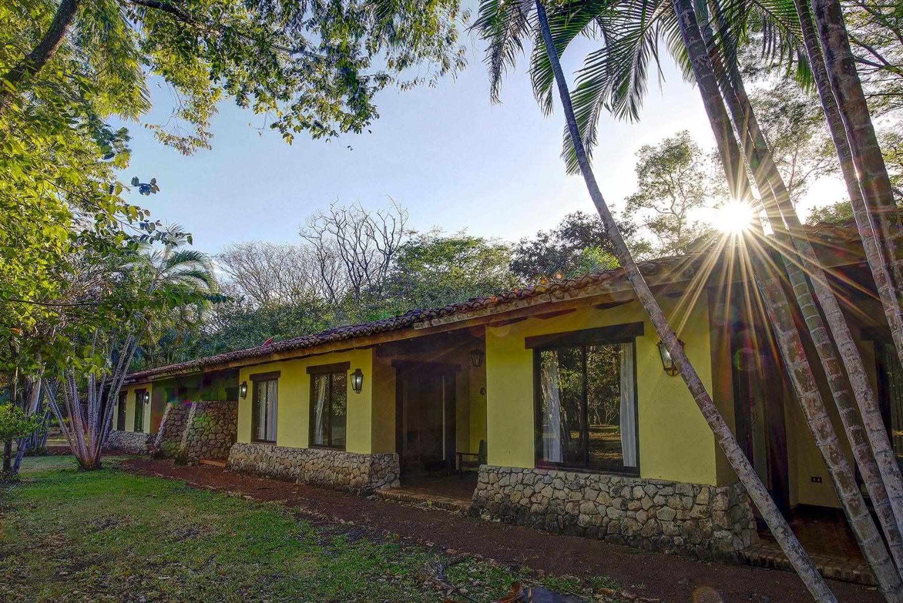 Hacienda La Pacifica Eco-Lodge Cañas Kamer foto
